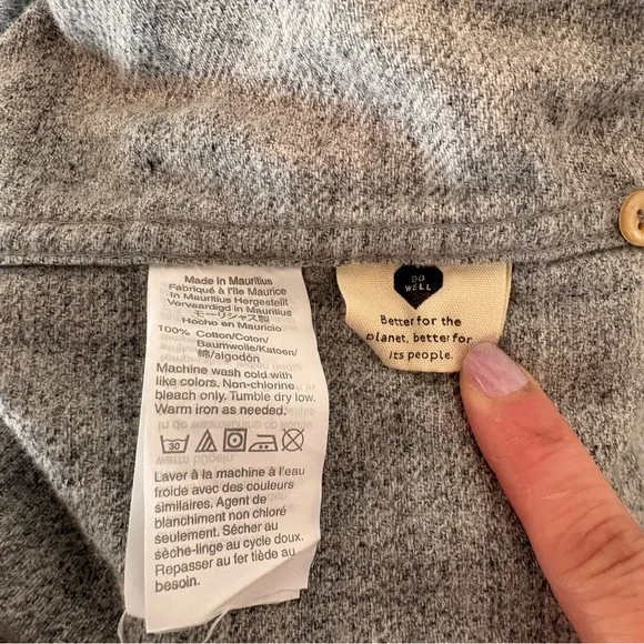 Madewell Light Gray Perfect Fit Flannel Button Down Shirt - Picture 4 of 4